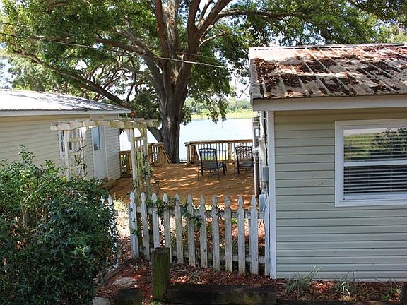 4th image of 31533 Anderson Dr