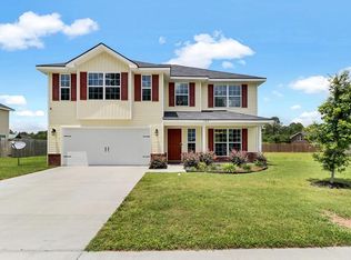 702 Highgrove Ct, Hinesville, GA 31313