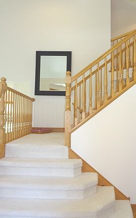 2nd image of 1131 S Hiddenbrook Trl