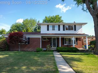 14625 Bade Dr, Warren, MI