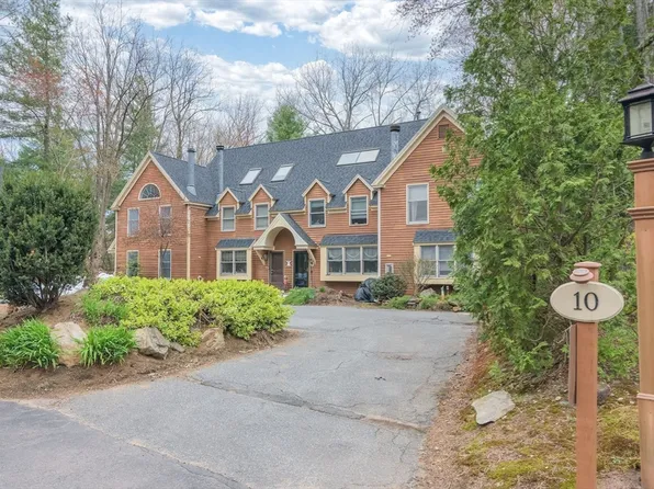 111 Brigham St Unit 10A, Hudson, MA 01749