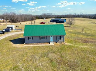 11850 N Hecht Rd, Hallsville, MO 65255