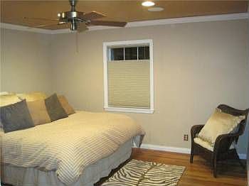 2nd image of 4861 Atlanta Dr