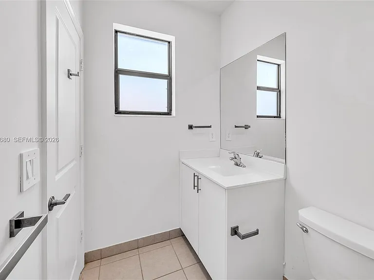 11854 SW 246th Ln — Photo 16