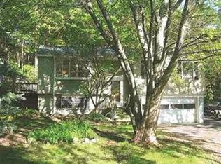 3553 Plum Valley Dr, Traverse City, MI 49684