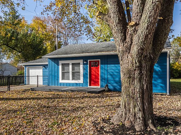 3rd image of 3008 N Campbell Ave