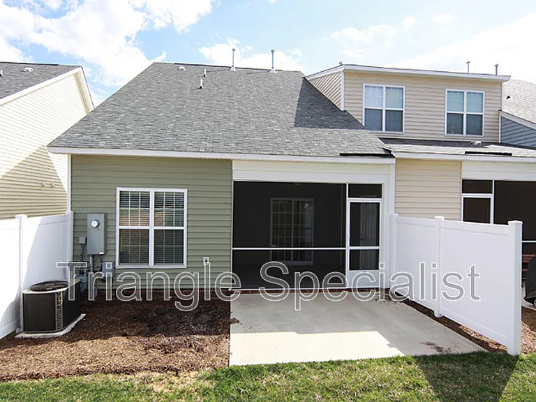 7236 Aquinas Ave — Photo 12