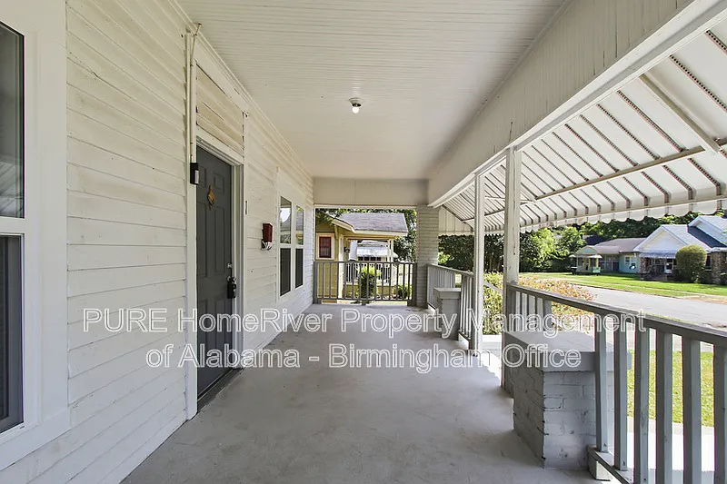 3 bed, 2.0 bath, 1120 sqft, $1,145 — Photo 3