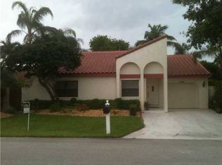 2780 Egret Way, Hollywood, FL 33026