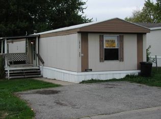 10726 N McKinley St, Kansas City, MO 64157