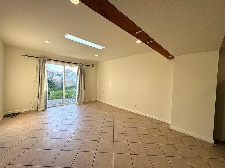 1315 Skyline Dr #A — Photo 5