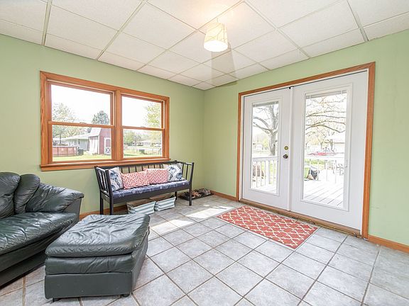 4th image of 8114 Cameo Dr
