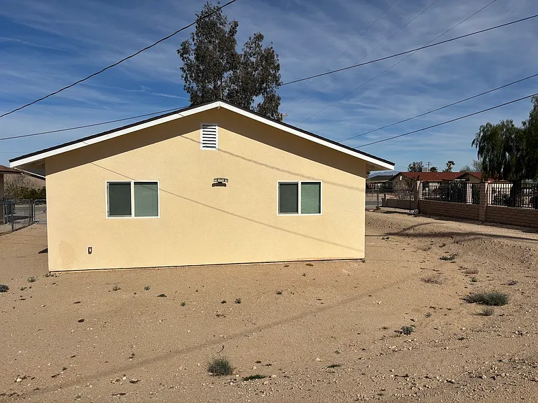72585 Larrea Ave — Photo 17