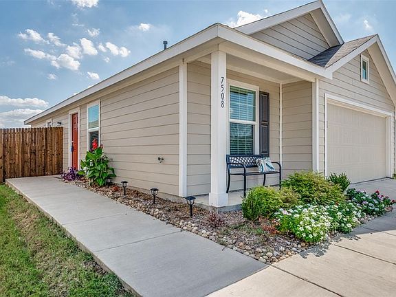 3rd image of 7508 Gray Wolf Ln