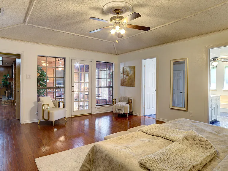 2918 Apple Valley Dr — Photo 10