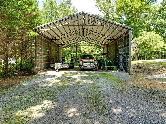2nd image of 5109 Jackson Rd