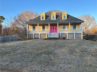 6002 Deer Hunter Ln, Lexington, NC 27295