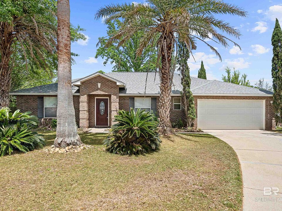 1st image of 3 Martin Cir