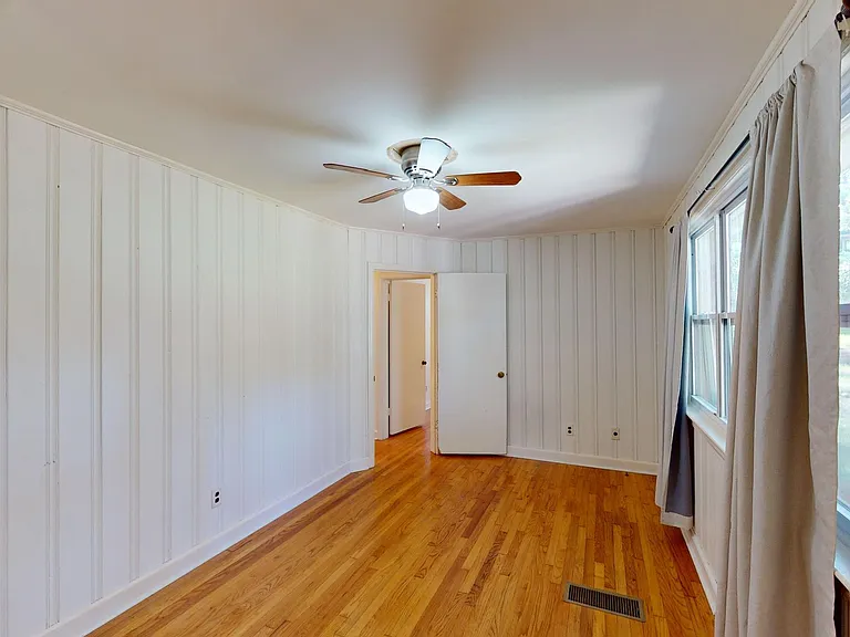 67 Holliday Dr — Photo 15