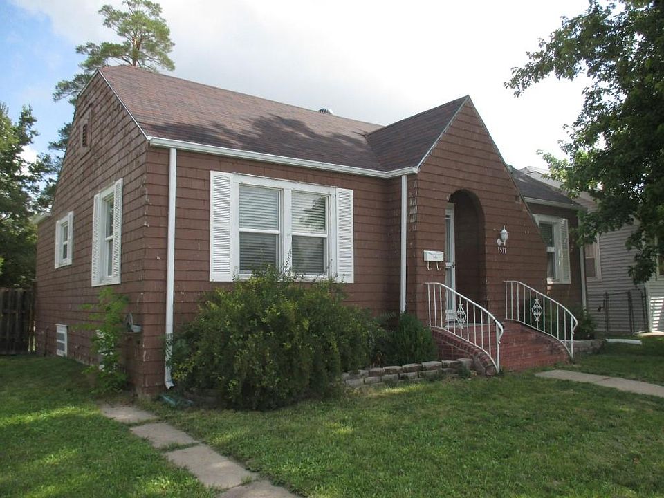 1st image of 1511 W 4th St