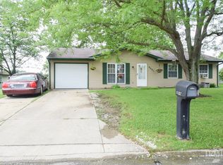 8801 E Otter Dr, Selma, IN 47383