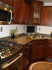 4th image of 625 Louann St