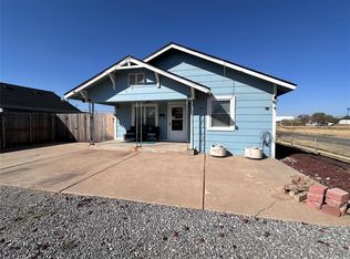 821 N Crain St, Altus, OK 73521