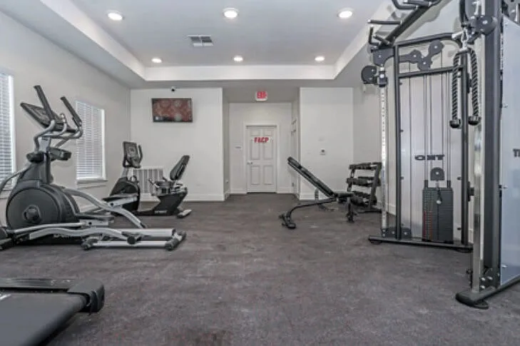 Sunland Country Apartments — Photo 4