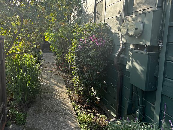 4th image of 5523 Beaudry St