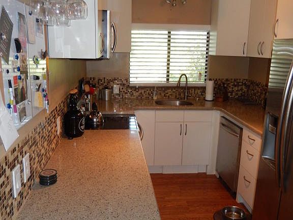 4th image of 1101 Monticello Ln #1