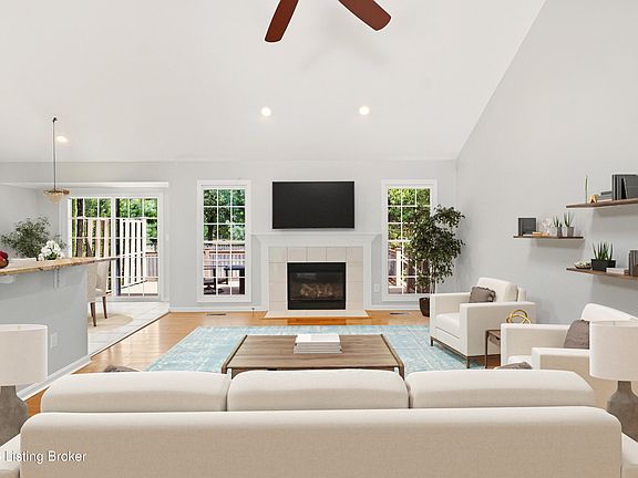 5th image of 8406 Oxford Woods Ct
