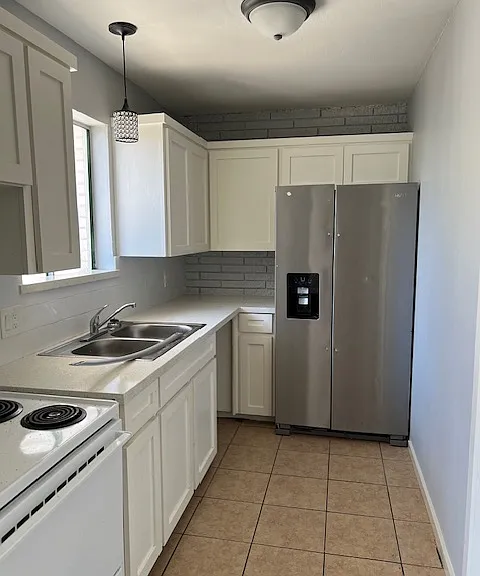 223 E Park St #6 — Photo 20