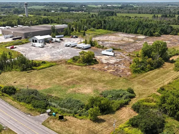 0 W Service Rd, Champlain, NY 12919