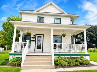 337 W Harrison St, Shullsburg, WI 53586