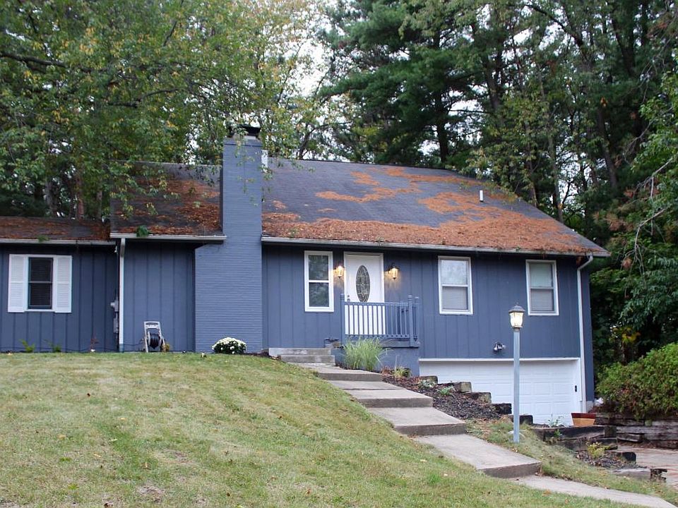 1st image of 1740 Gentian Dr SE