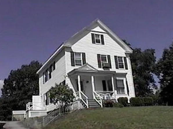 13-15 Oak St, Methuen, MA 01844