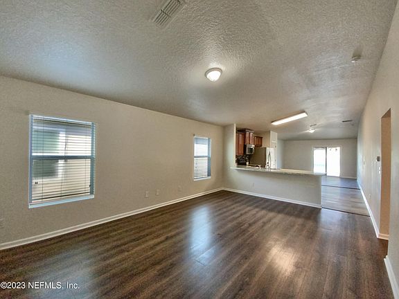 3rd image of 8566 JULIA MARIE Circle