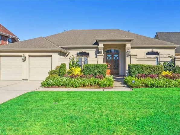 1901 Turnberry Ln, Harvey, LA 70058