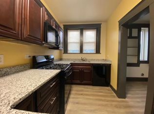 617 1/2 W 35th St APT B, Norfolk, VA 23508