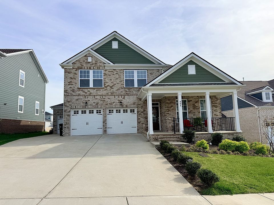 2nd image of 805 Westchester Cir