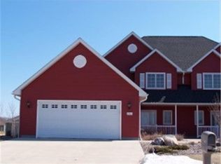 1403 29th St SW, Austin, MN 55912