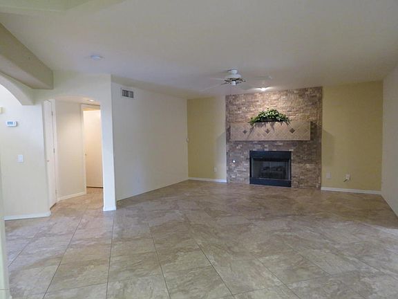 5th image of 9010 N Palm Brook Dr