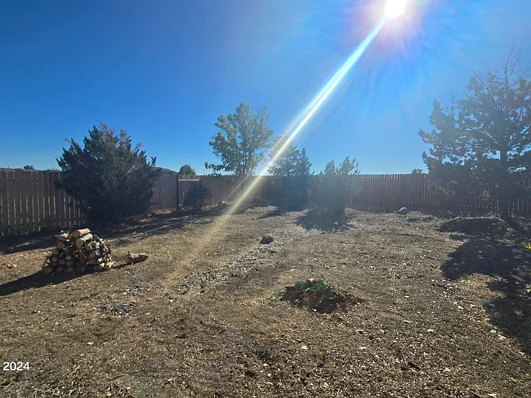 8778 Sunset Breeze Dr — Photo 25