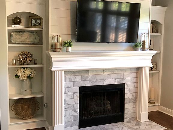 Fireplace & Shiplap wall