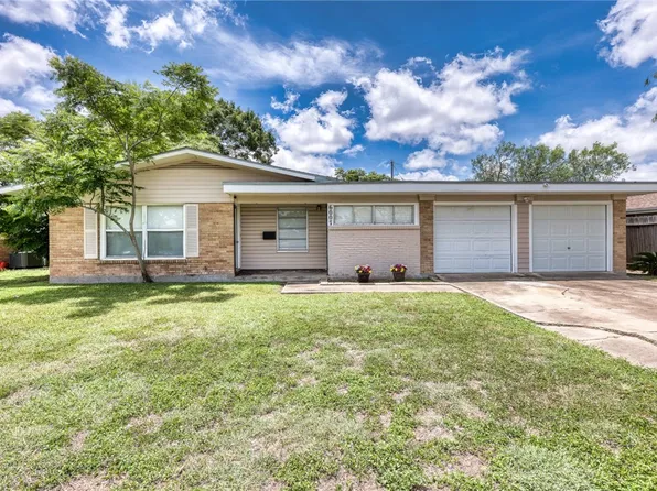 6007 Orms Dr, Corpus Christi, TX 78412