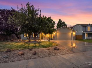6375 E Shellbrook Dr, Nampa, ID 83687