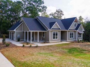 1495 Golf Course Rd, Columbus, NC 28722