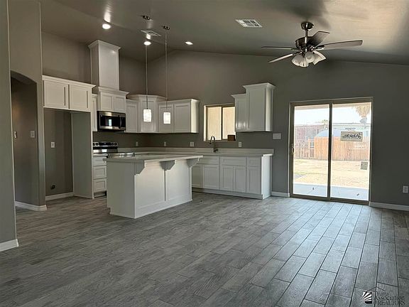 3rd image of 10535 E Shale Dr