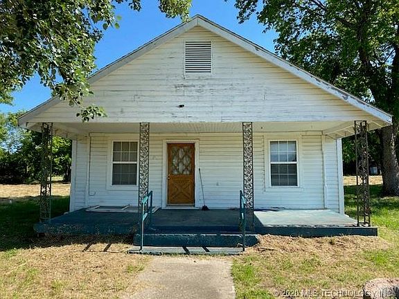 2nd image of 163 E Indian Ave