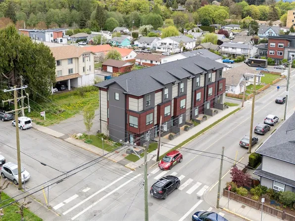 545 Jubilee St #1, Duncan, BC V9L 1X3